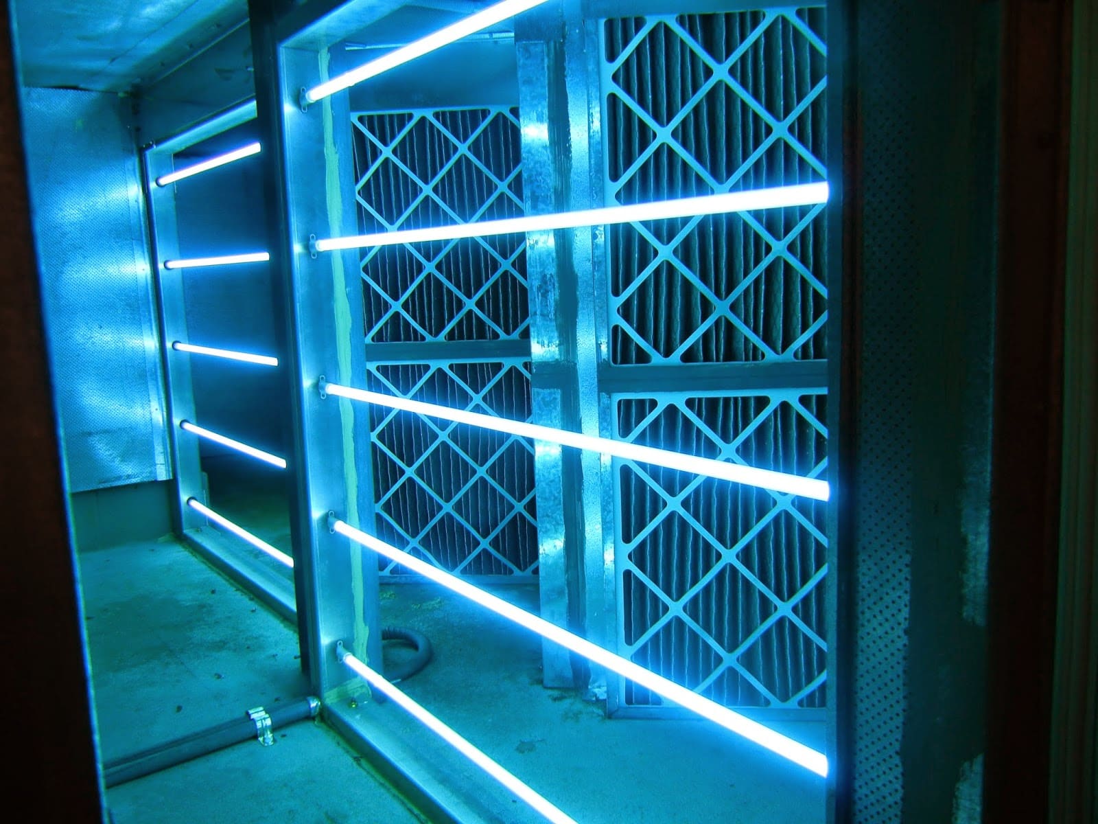 commercial-uv-light